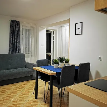 4 Pory Roku Apartamenty Domki Pokoje Nadole  Exterior photo
