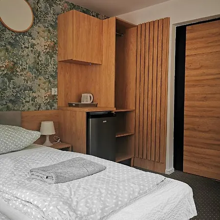 4 Pory Roku Apartamenty Domki Pokoje Nadole  Exterior photo
