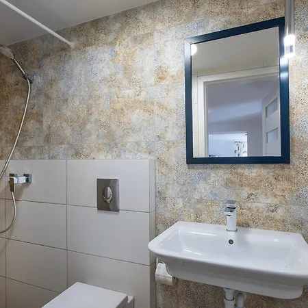 4 Pory Roku Apartamenty Domki Pokoje Nadole  Exterior photo