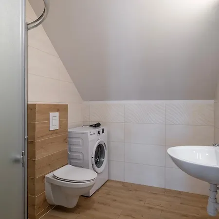 4 Pory Roku Apartamenty Domki Pokoje Nadole  Exterior photo