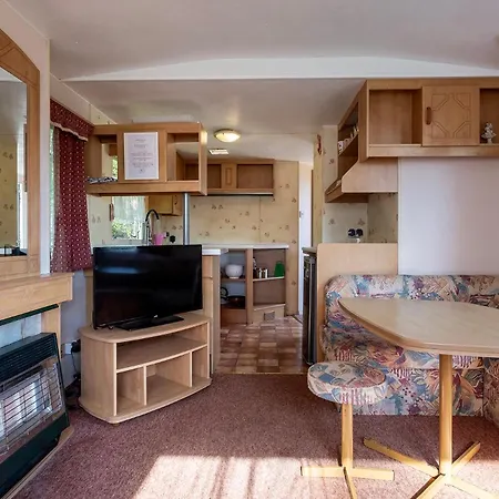 4 Pory Roku Apartamenty Domki Pokoje Nadole  Exterior photo