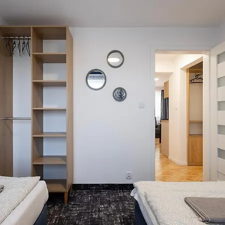 4 Pory Roku Apartamenty Domki Pokoje Nadole  Exterior photo
