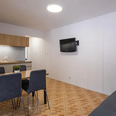 4 Pory Roku Apartamenty Domki Pokoje Nadole  Exterior photo