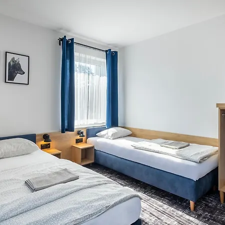 4 Pory Roku Apartamenty Domki Pokoje Nadole  Exterior photo