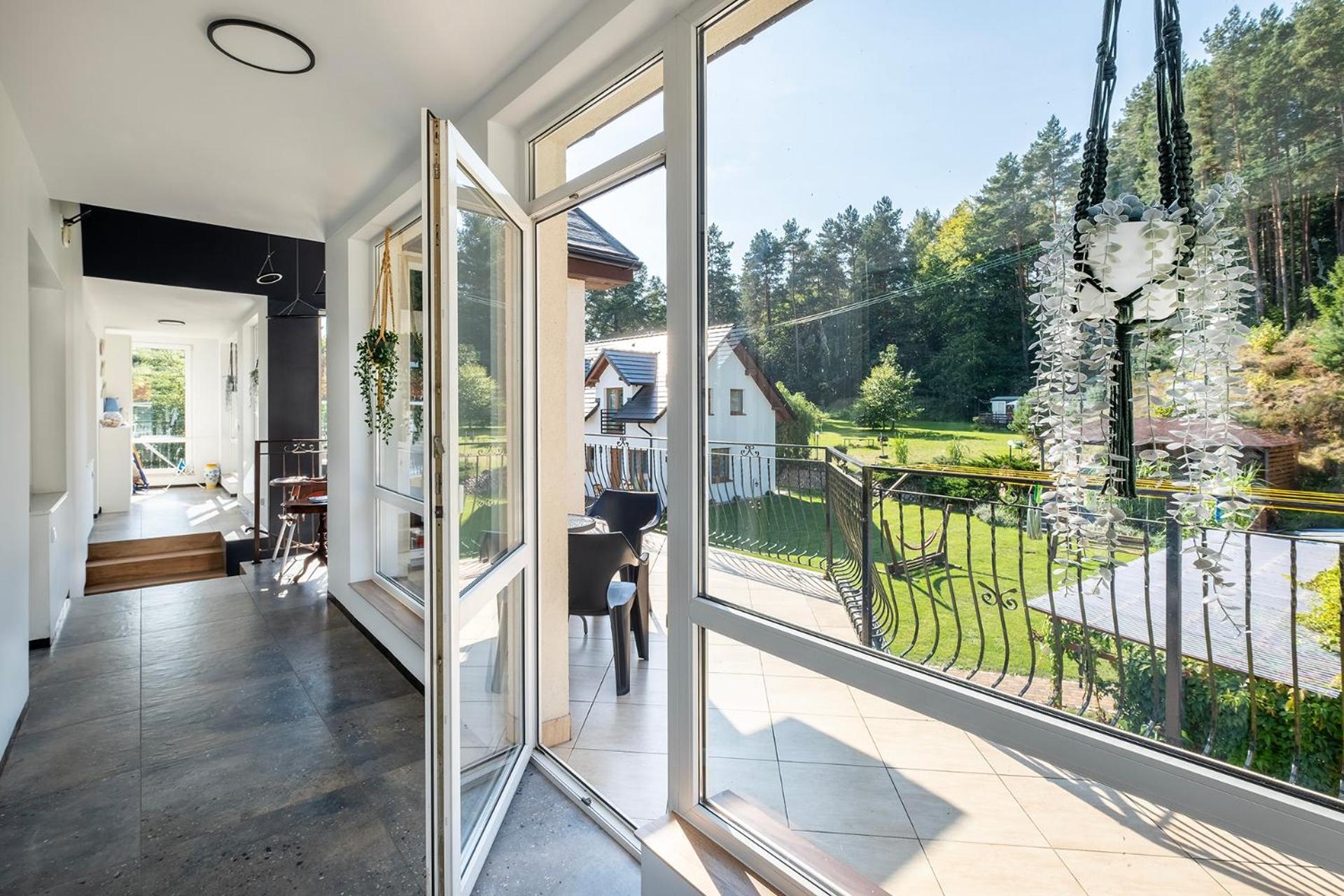 Homestay 4 Pory Roku Nadole (Pomerania)